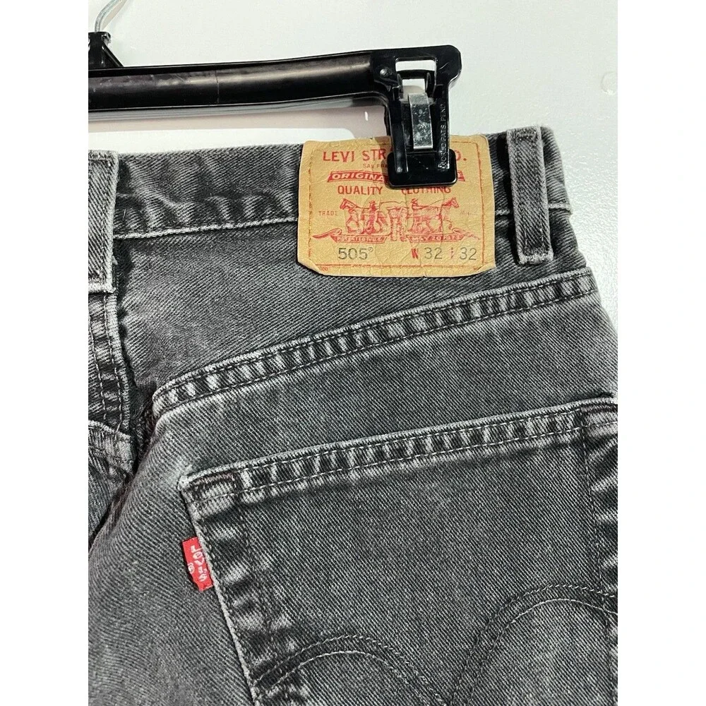 Levis pre owned